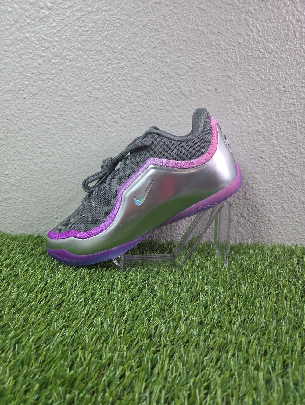 Nike Lebron XXIII GS Purple Bubble Boy IM9006 001  Size 7Y Also Fits 8.5 Women’s